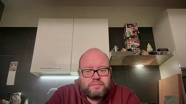theitalianbear online show from 12/18/25, 04:39