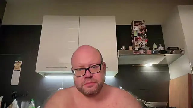 theitalianbear online show from 06/01/26, 02:45
