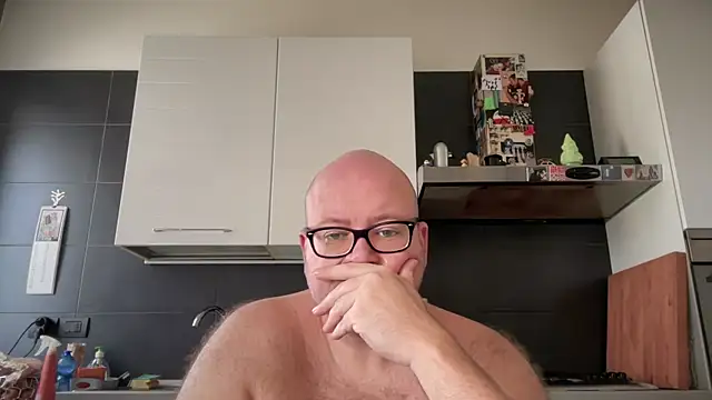 theitalianbear online show from 09/23/25, 11:28