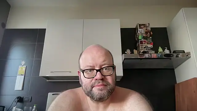 theitalianbear online show from 06/14/26, 05:30