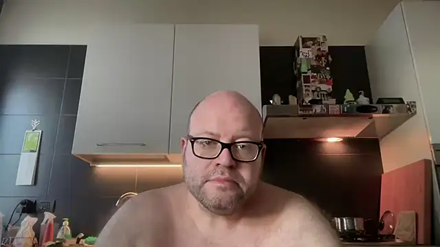 theitalianbear online show from 05/30/26, 04:30