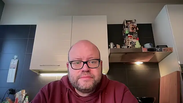 theitalianbear online show from 02/20/25, 07:23