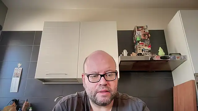 theitalianbear online show from 10/07/25, 09:43