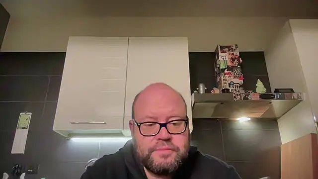 Snapshot of theitalianbear chatting on 03/19/26, 03:39 theitalianbear online show from 03/19/26, 03:39