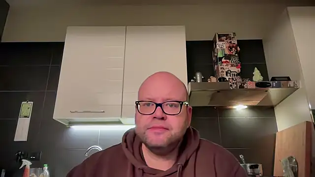 Snapshot of theitalianbear chatting on 03/26/26, 07:12 theitalianbear online show from 03/26/26, 07:12