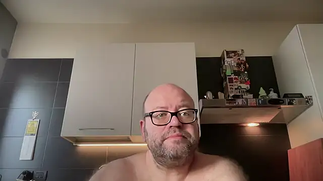 theitalianbear online show from 06/07/26, 05:01
