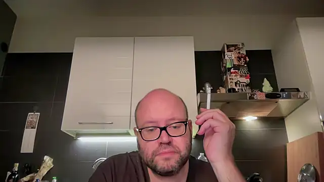 theitalianbear online show from 10/10/25, 08:31