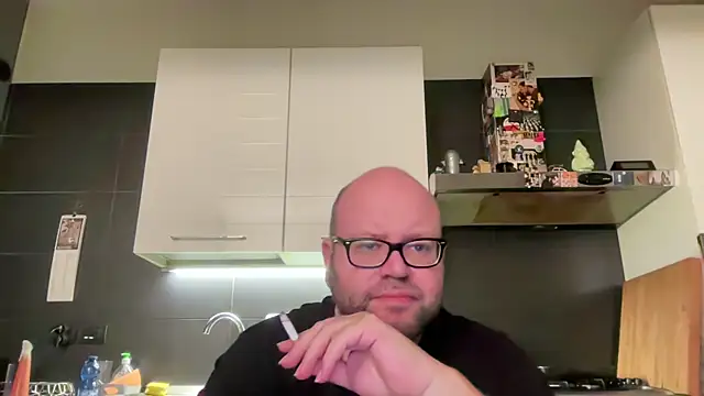 theitalianbear online show from 11/02/25, 02:16