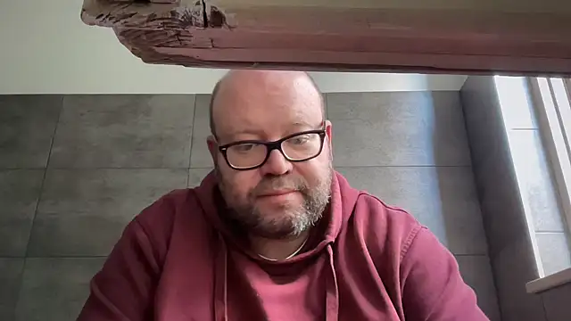 Snapshot of theitalianbear chatting on 04/08/26, 02:18 theitalianbear online show from 04/08/26, 02:18