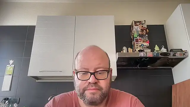 theitalianbear online show from 05/18/26, 07:24