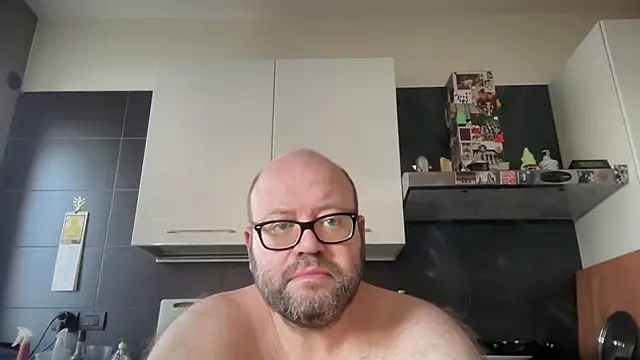 theitalianbear online show from 06/13/26, 05:38