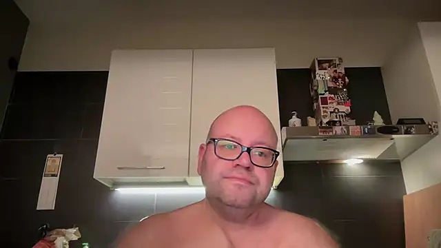 theitalianbear online show from 06/25/26, 02:20