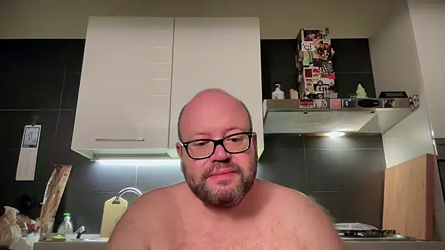 theitalianbear online show from 07/15/26, 02:29