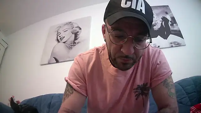 MagicStickBoy online show from 04/10/26, 10:44