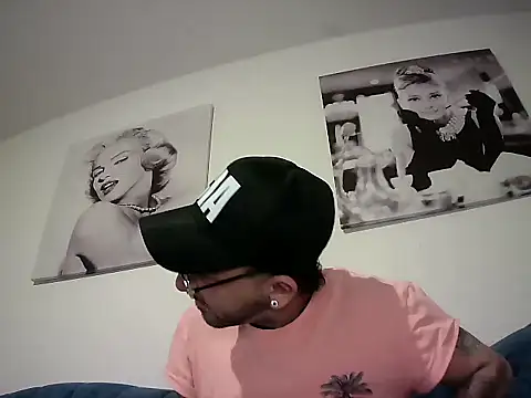 MagicStickBoy online show from 04/10/26, 11:56