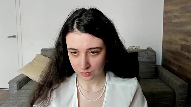 Lisa witty online show from 07/25/26, 11:05