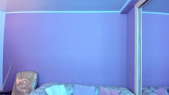 chloeferrer online show from 08/02/26, 11:52
