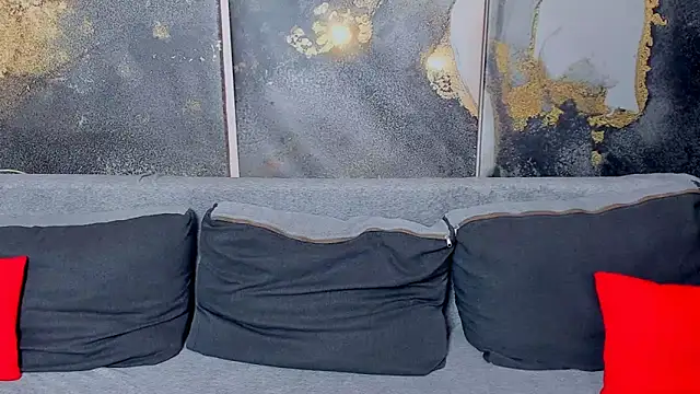 Stuning  Lily online show from 04/02/26, 08:43