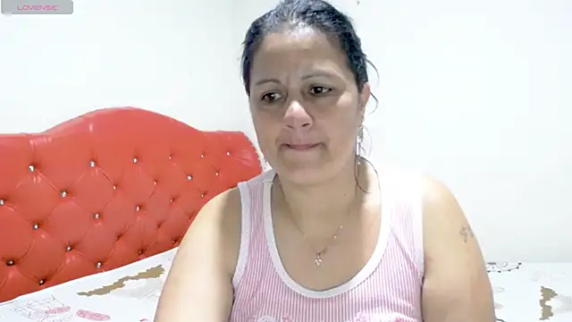 sexy jhoan88 online show from 04/22/26, 02:57