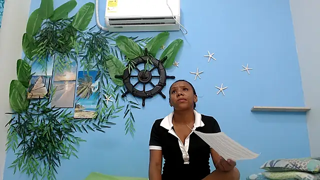 vanessa18nice online show from 07/28/26, 08:12