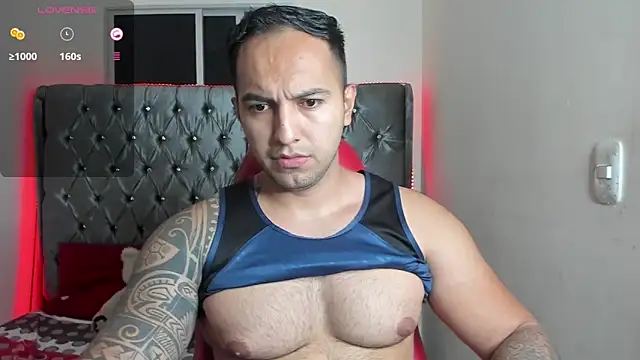 mrloganfuck1 online show from 04/24/26, 05:53