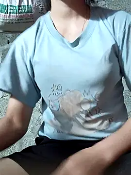 Hily2001 online show from 07/29/26, 03:17