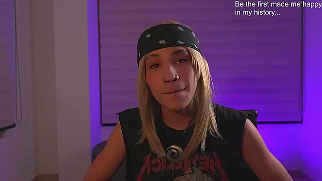 Snapshot of JohnnyJones_ chatting on 07/31/26, 07:08 JohnnyJones online show from 07/31/26, 07:08