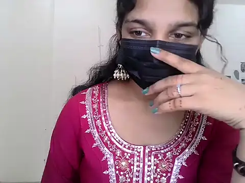 Snapshot of TANNU_SONI_ chatting on 08/03/26, 06:43 TANNU SONI online show from 08/03/26, 06:43