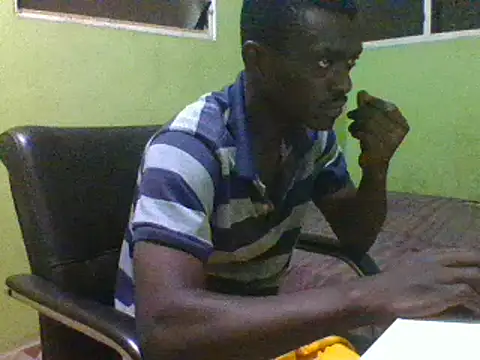 Snapshot of blakkvirus chatting on 01/24/25, 04:37 blakkvirus online show from 01/24/25, 04:37