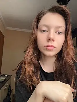 AliceLoveq online show from 07/29/26, 11:09