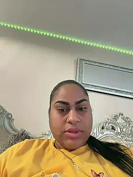 nickaury25 online show from 08/01/26, 09:02