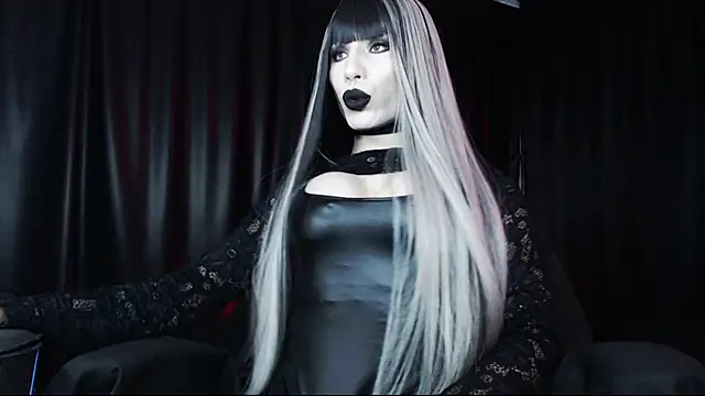 april simons2 online show from 09/24/25, 12:40