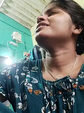 Snapshot of Cuple_masti74 chatting on 08/01/26, 05:05 Cuple masti74 online show from 08/01/26, 05:05