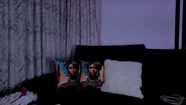 SiennaLove888 online show from 08/05/26, 08:58