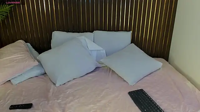 Madissson-lee online show from 07/30/26, 04:55