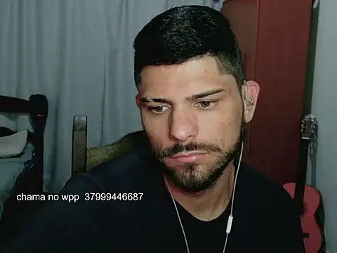 BRUNINHOALMEIDA17 online show from 08/02/26, 12:42