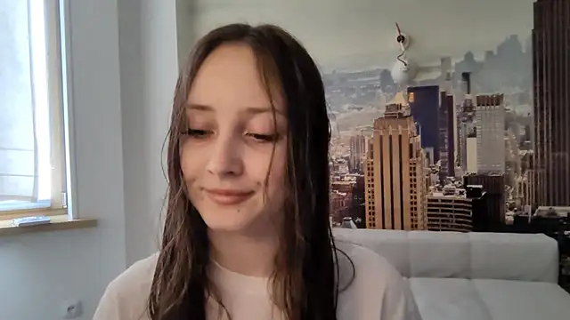 Snapshot of EvaSoShy chatting on 08/06/26, 08:53 EvaSoShy online show from 08/06/26, 08:53