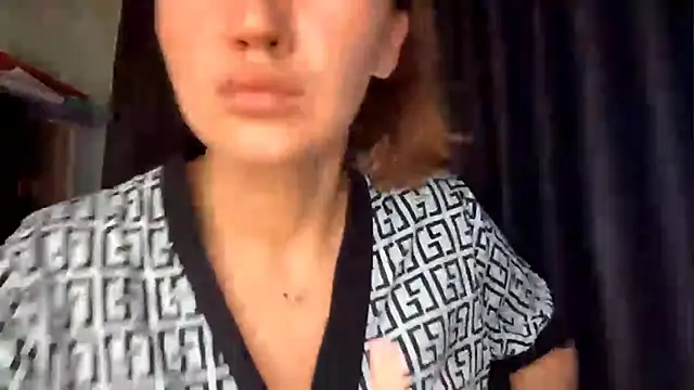 Adele Virelsons online show from 07/31/26, 08:14