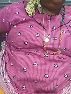 tamilkaviya143 online show from 08/03/26, 06:03