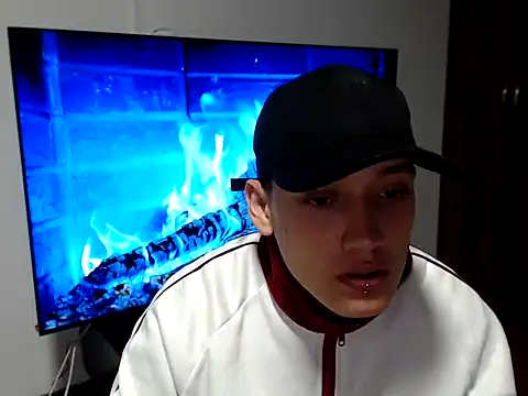 Andreshot2026 online show from 08/03/26, 10:36