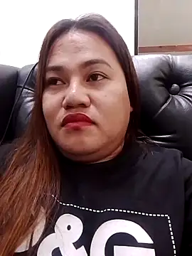 Andrea0414 online show from 02/20/25, 03:45