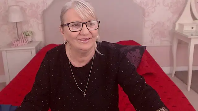 LadyAlana online show from 05/24/26, 09:36