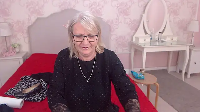LadyAlana online show from 05/16/26, 10:09