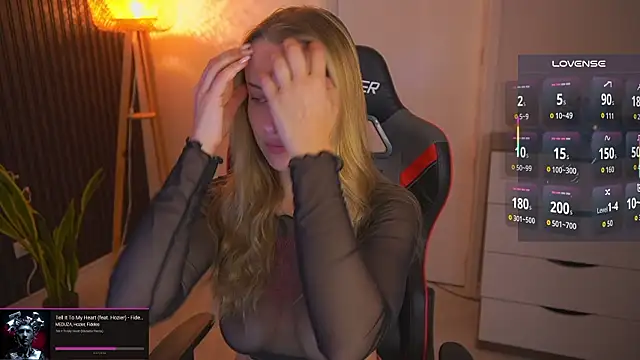 DanikaDillan online show from 03/07/26, 12:39