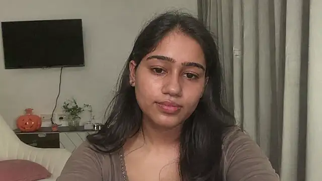 Snapshot of Rekha_52 chatting on 08/01/26, 08:18 Rekha 52 online show from 08/01/26, 08:18