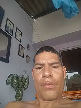 Snapshot of andrespalechor chatting on 08/01/26, 02:37 andrespalechor online show from 08/01/26, 02:37