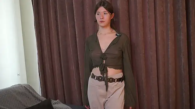 LinaPulls online show from 08/05/26, 10:42