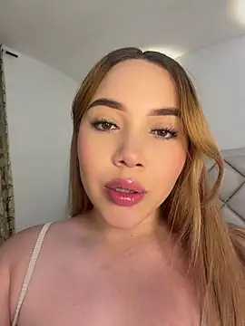 AmmycarsonX online show from 08/05/26, 01:49