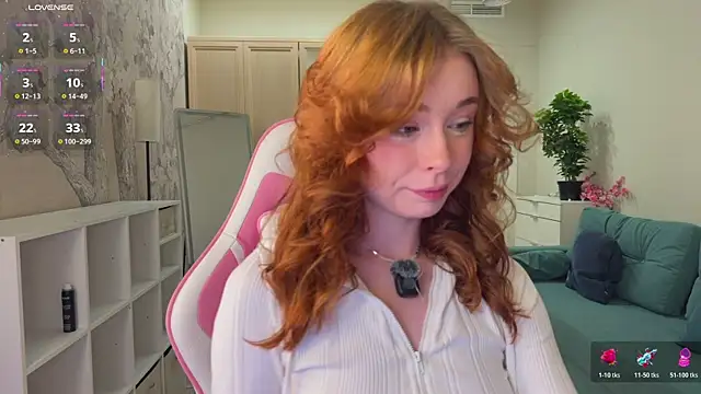Eva RedQueen online show from 08/02/26, 05:21