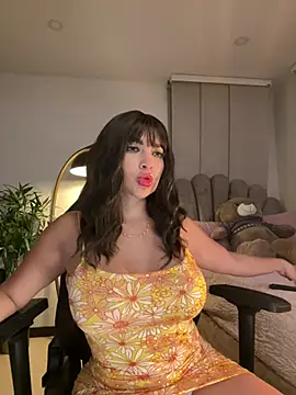 Snapshot of HannaBeckett chatting on 02/08/25, 03:41 HannaBeckett online show from 02/08/25, 03:41